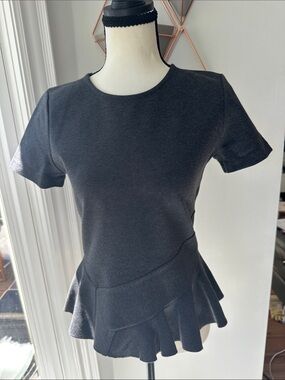 J. CREW Women's Charcoal Dsrk Gray Short-Sleeve Peplum Top Blouse Knit Size XS